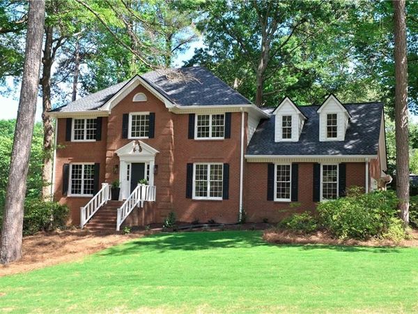 5250 Beech Forest Drive SW, Lilburn, GA 30047