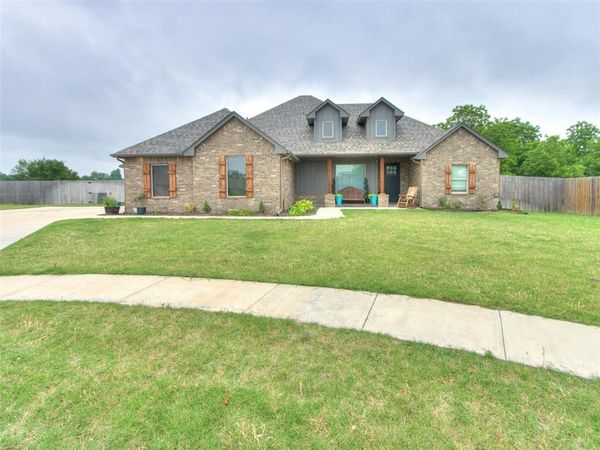 503 Cantebury Drive, Tuttle, OK 73089