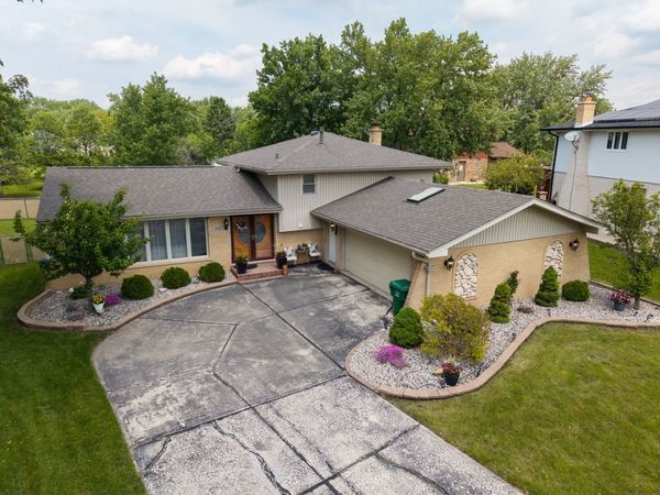12320 Tim Tam Court , Orland Park, IL 60467