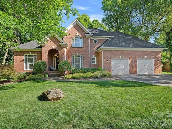 6424 Creola Road, Charlotte, NC 28226