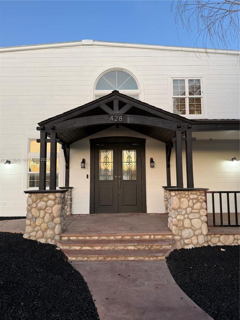 428 North Curry Street, Tehachapi, CA 93561 Photo