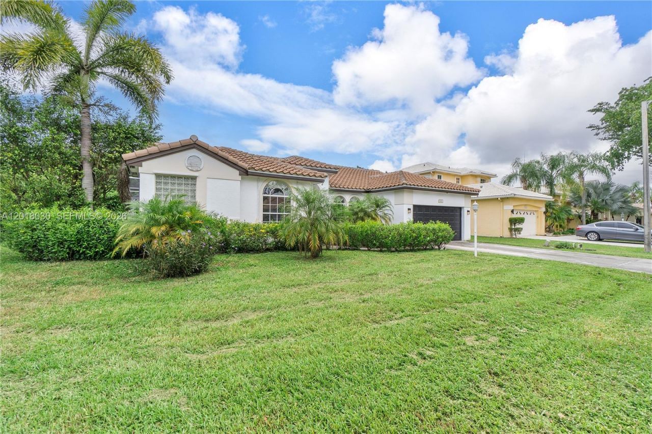 9251 NW 42nd Ct , Coral Springs, FL 33065 Photo