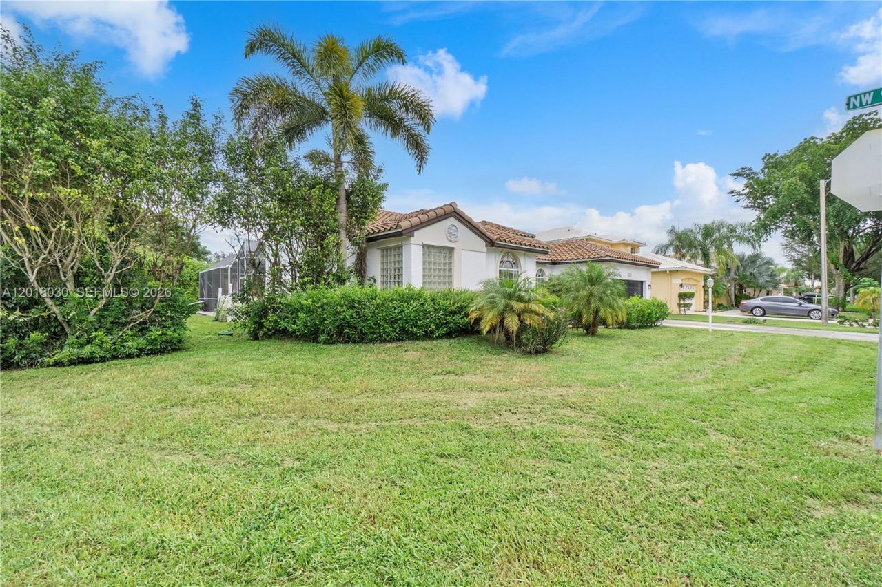 9251 NW 42nd Ct , Coral Springs, FL 33065 Photo