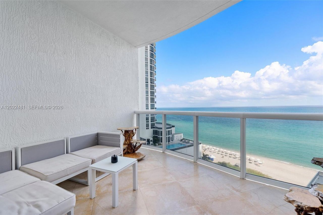 15901 Collins Ave , Unit 904, Sunny Isles Beach, FL 33160 Photo
