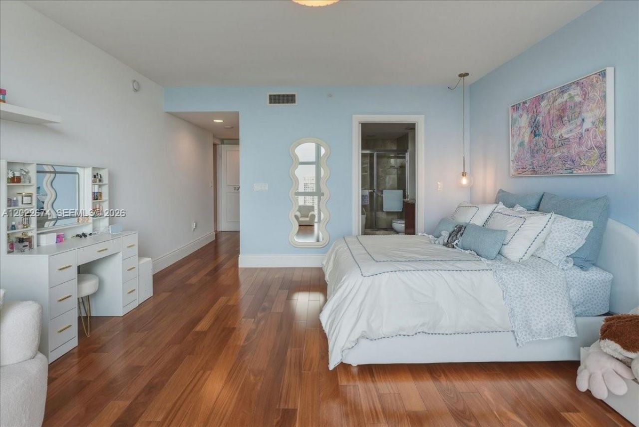 3301 NE 183rd St , Unit 2101, Aventura, FL 33160 Photo