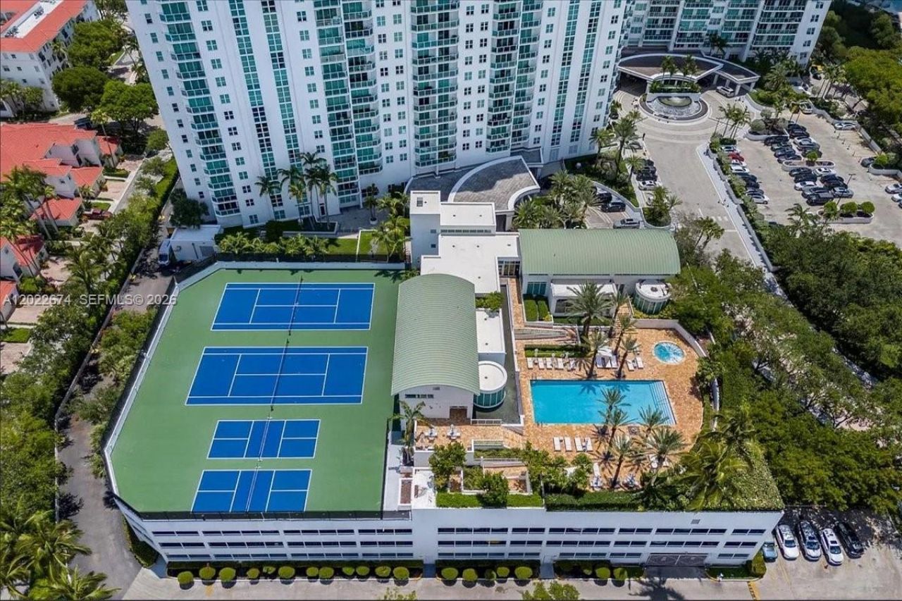 3301 NE 183rd St , Unit 2101, Aventura, FL 33160 Photo