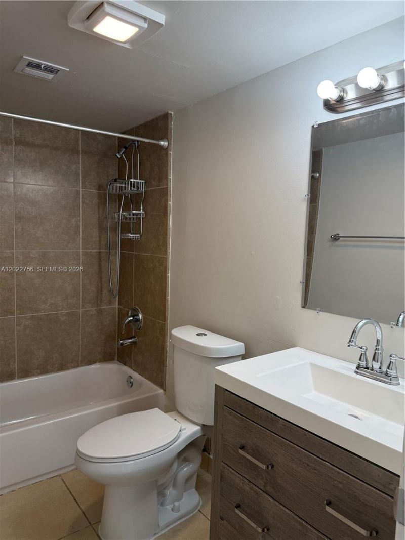715 NE 2nd Ave , Unit 101, Fort Lauderdale, FL 33304 Photo