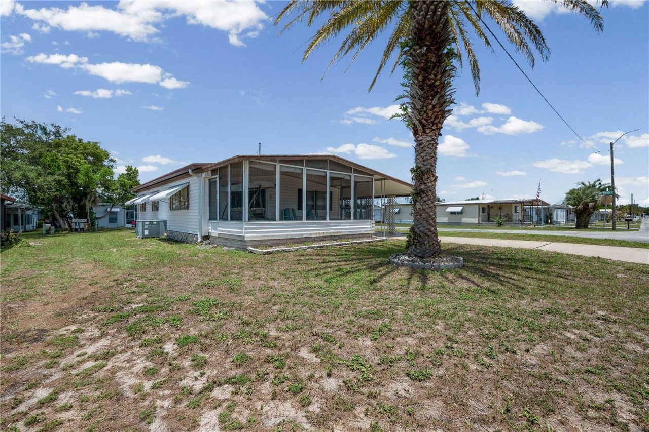 36831 Grace Avenue , Zephyrhills, FL 33542 Photo