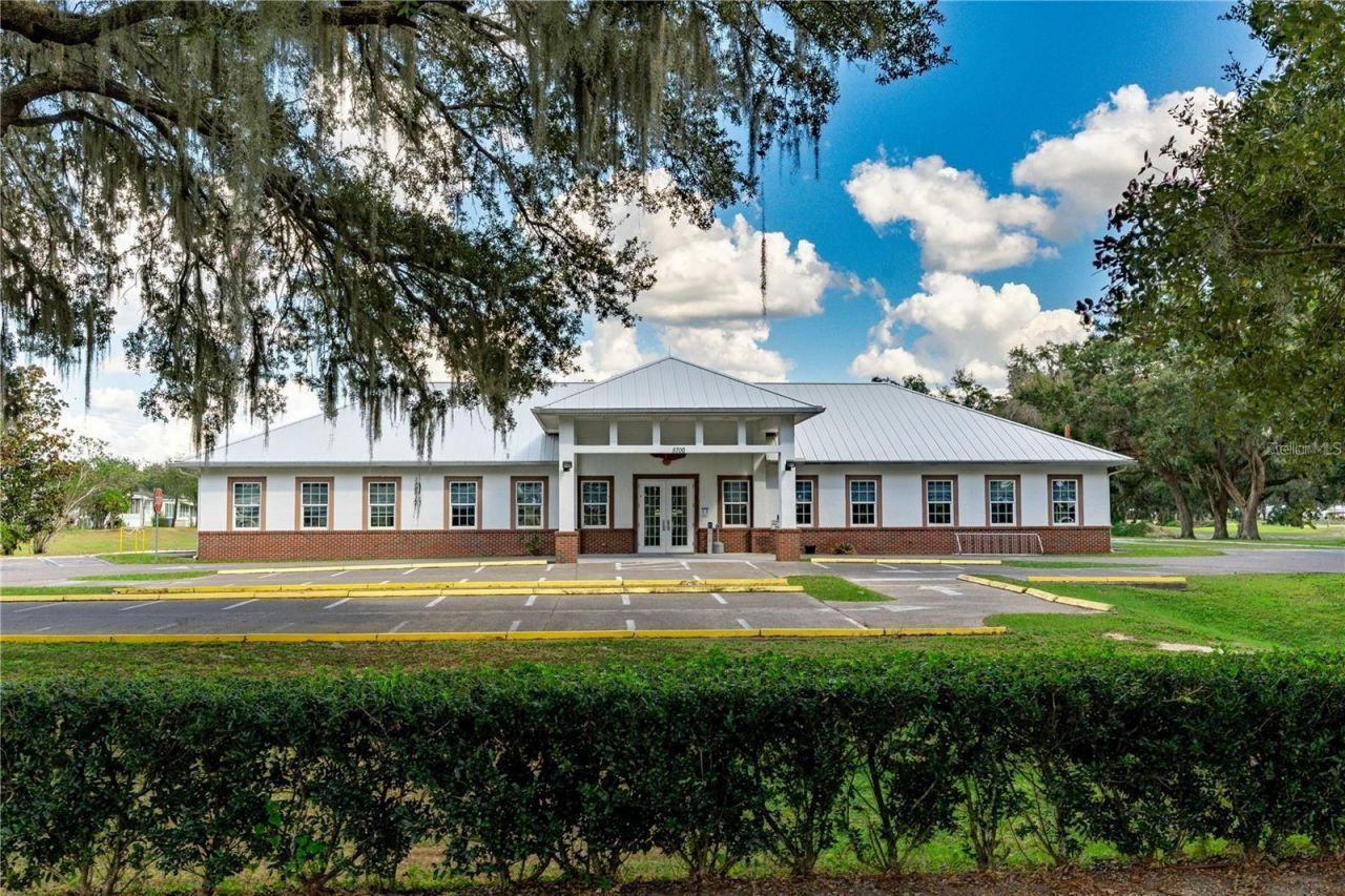 36831 Grace Avenue , Zephyrhills, FL 33542 Photo