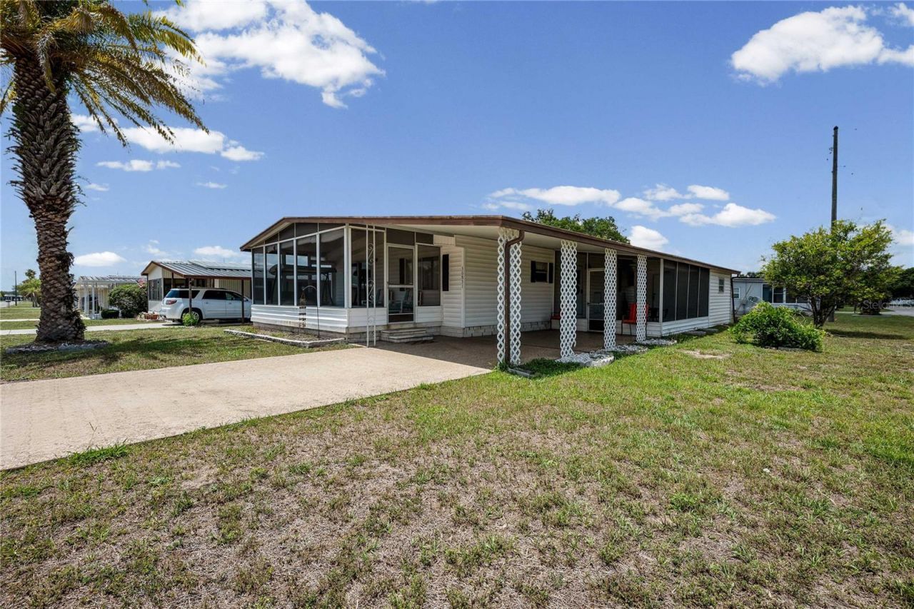 36831 Grace Avenue , Zephyrhills, FL 33542 Photo