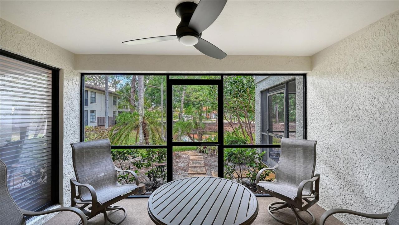 4729 Winslow Beacon, Unit 11, Sarasota, FL 34235 Photo
