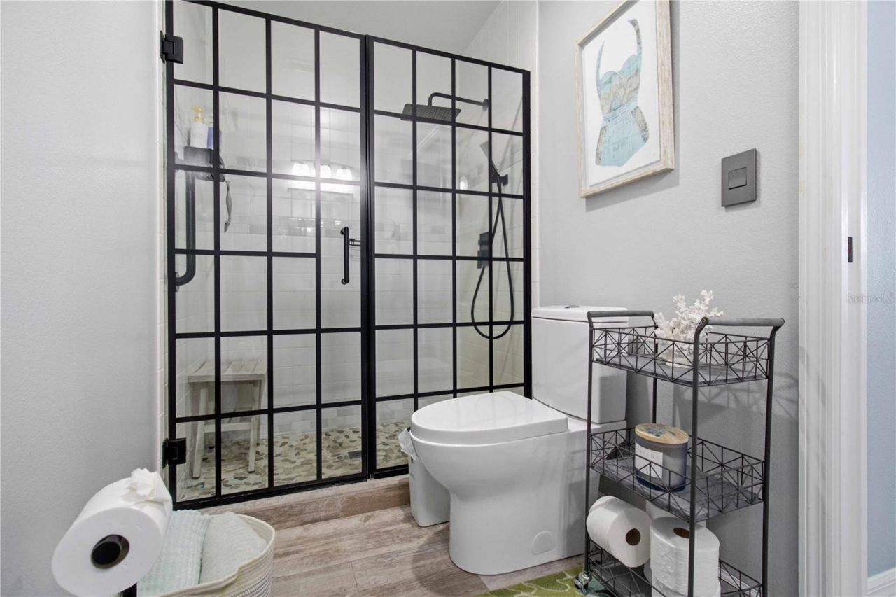 4211 Caddie Drive E, Unit 204, Bradenton, FL 34203 Photo