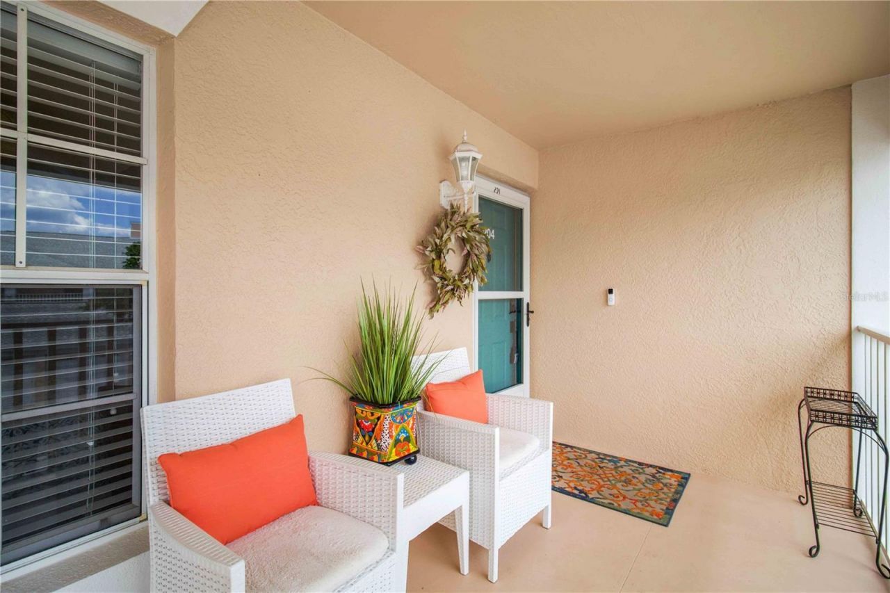 4211 Caddie Drive E, Unit 204, Bradenton, FL 34203 Photo