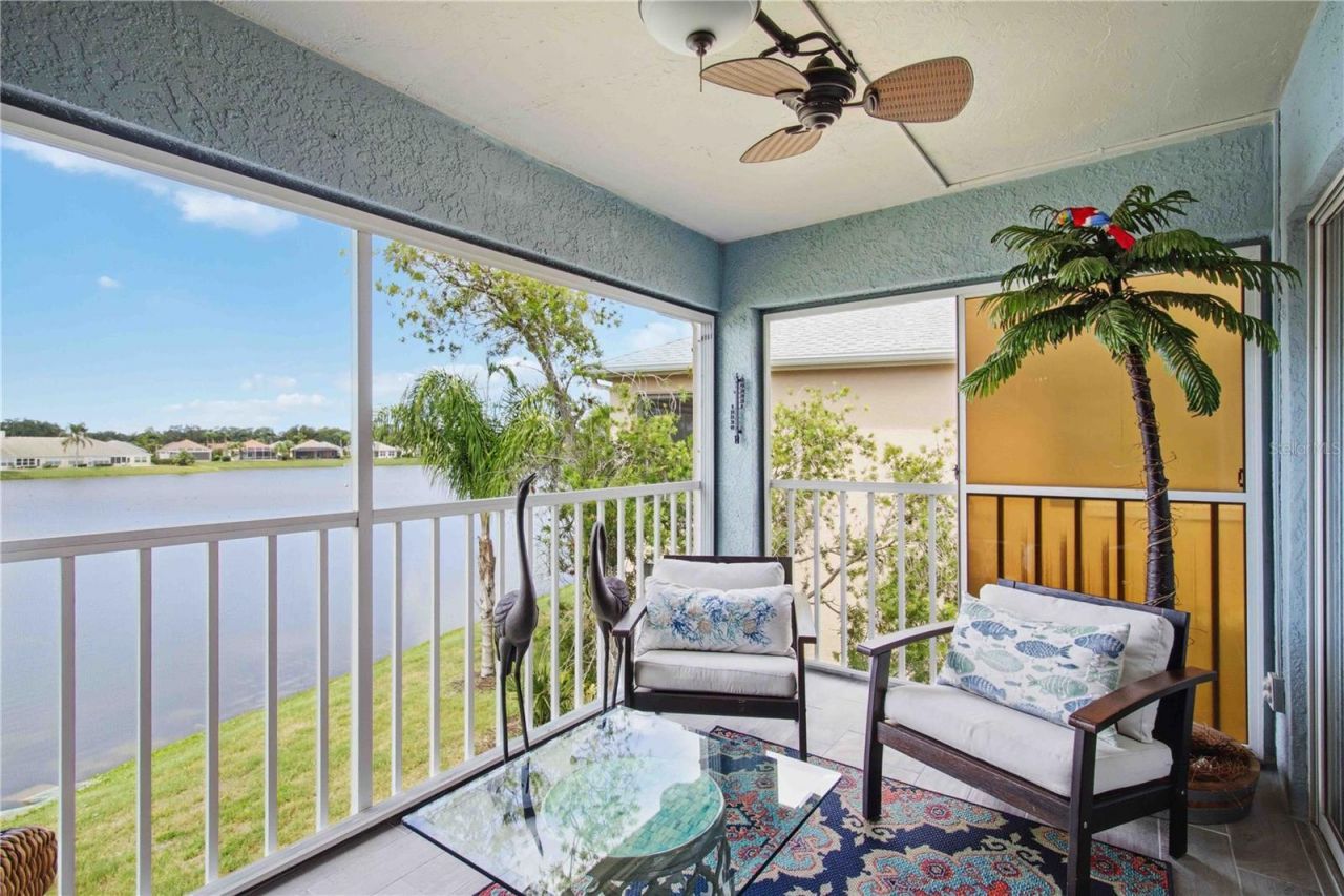 4211 Caddie Drive E, Unit 204, Bradenton, FL 34203 Photo