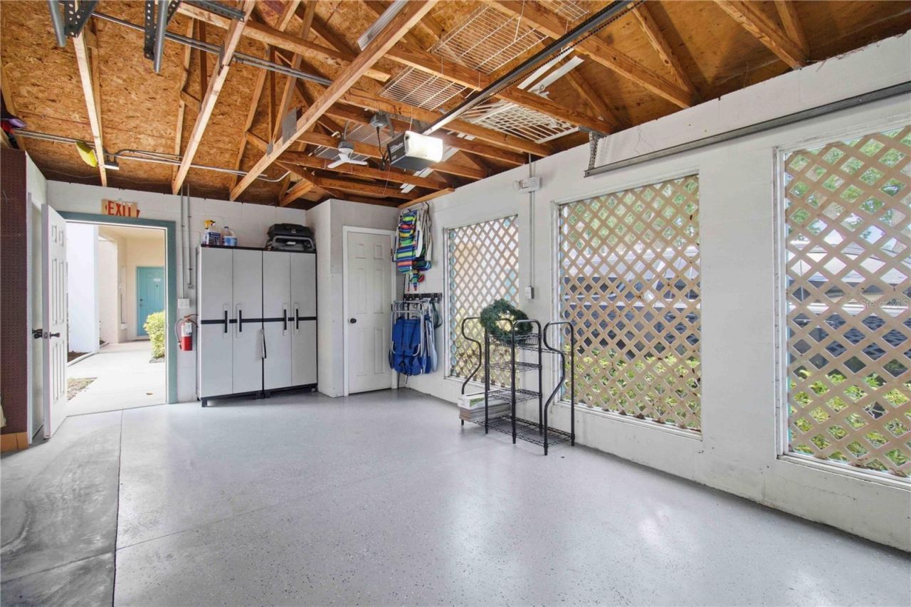 4211 Caddie Drive E, Unit 204, Bradenton, FL 34203 Photo