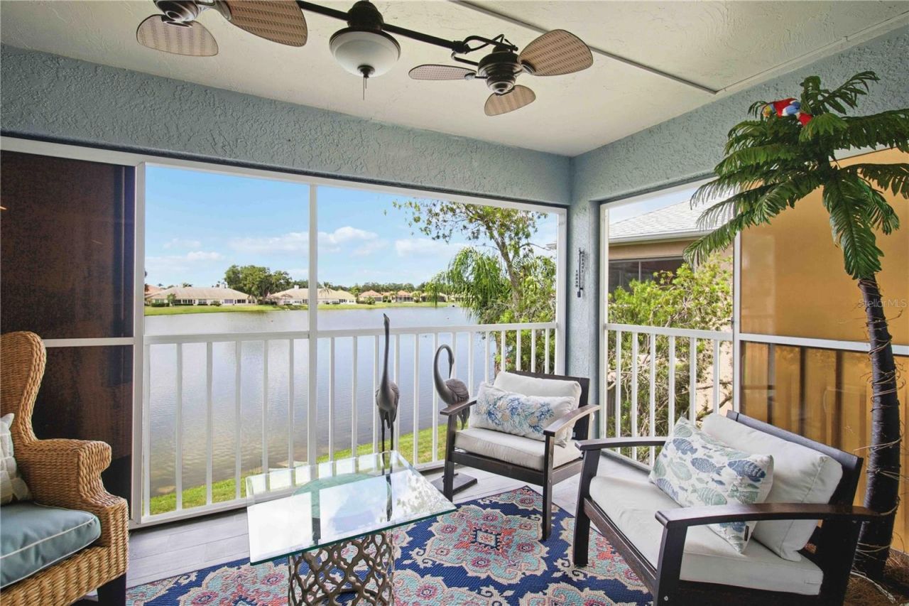 4211 Caddie Drive E, Unit 204, Bradenton, FL 34203 Photo