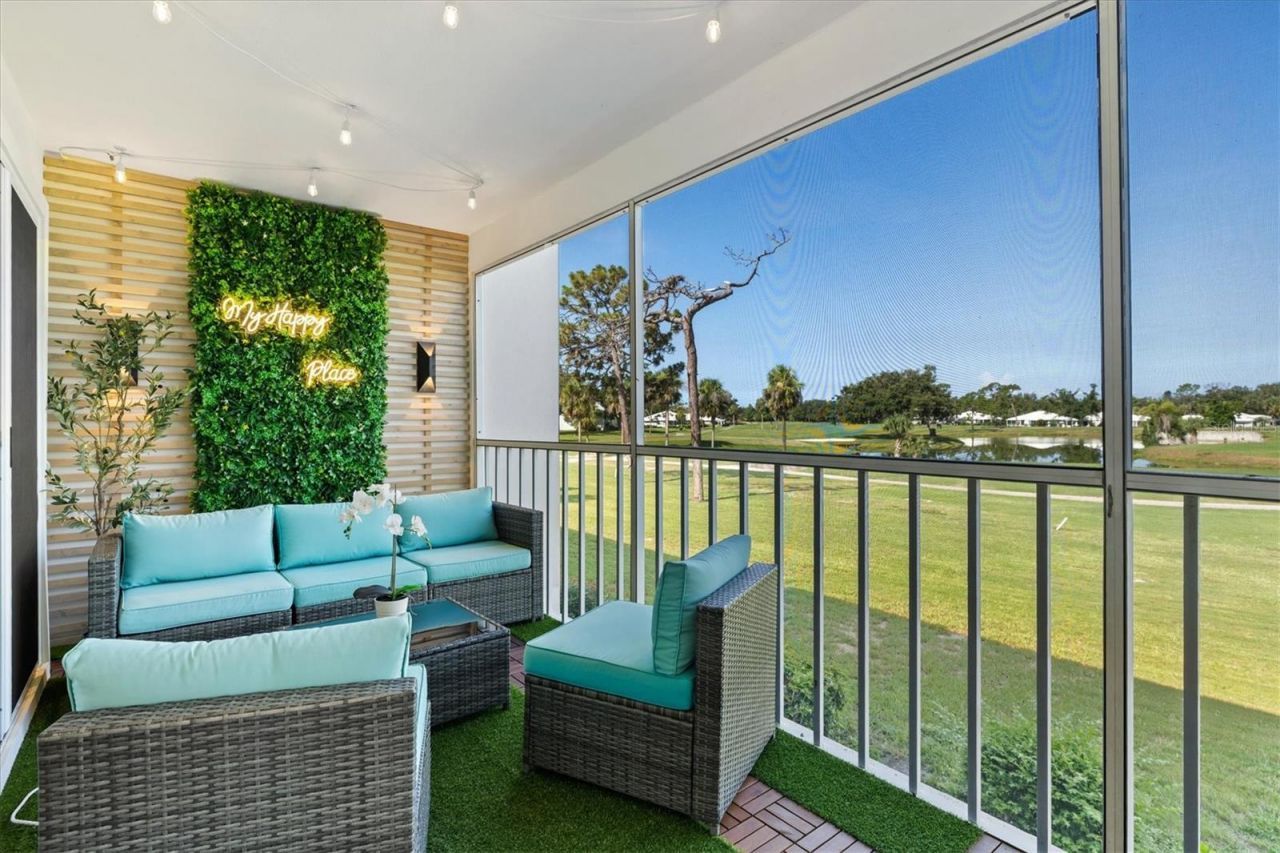 437 Cerromar Lane, Unit 424, Venice, FL 34293 Photo