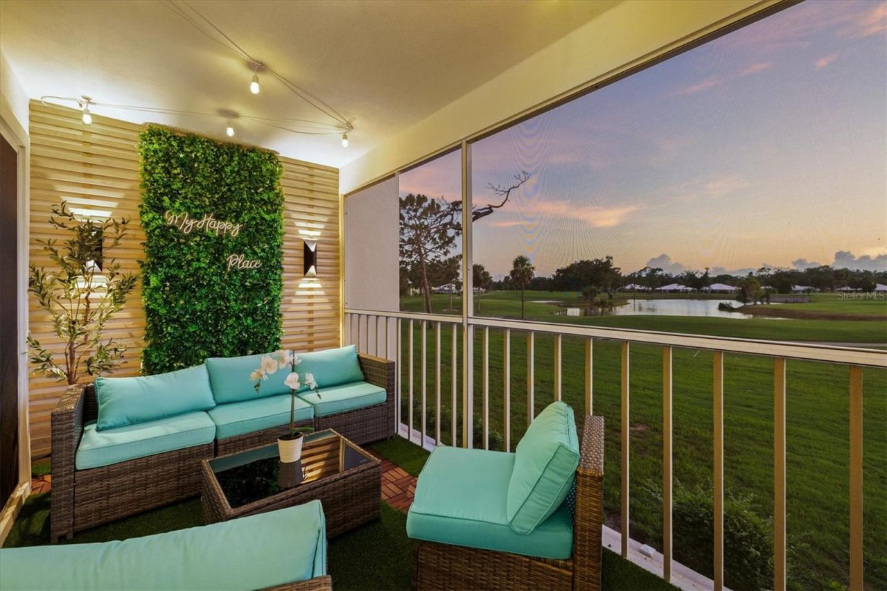 437 Cerromar Lane, Unit 424, Venice, FL 34293 Photo