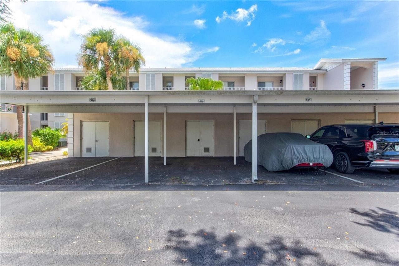 437 Cerromar Lane, Unit 424, Venice, FL 34293 Photo