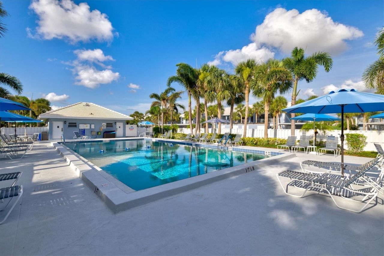 437 Cerromar Lane, Unit 424, Venice, FL 34293 Photo