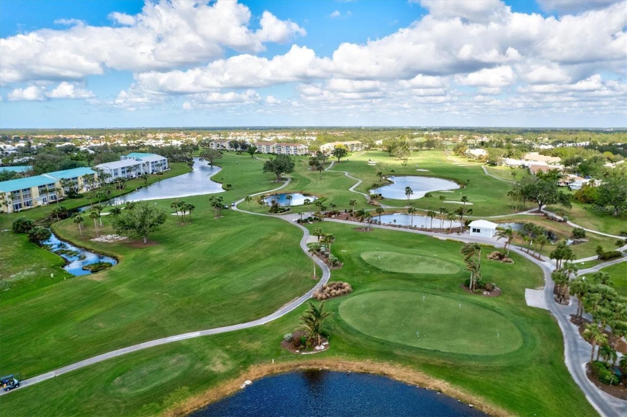 437 Cerromar Lane, Unit 424, Venice, FL 34293 Photo