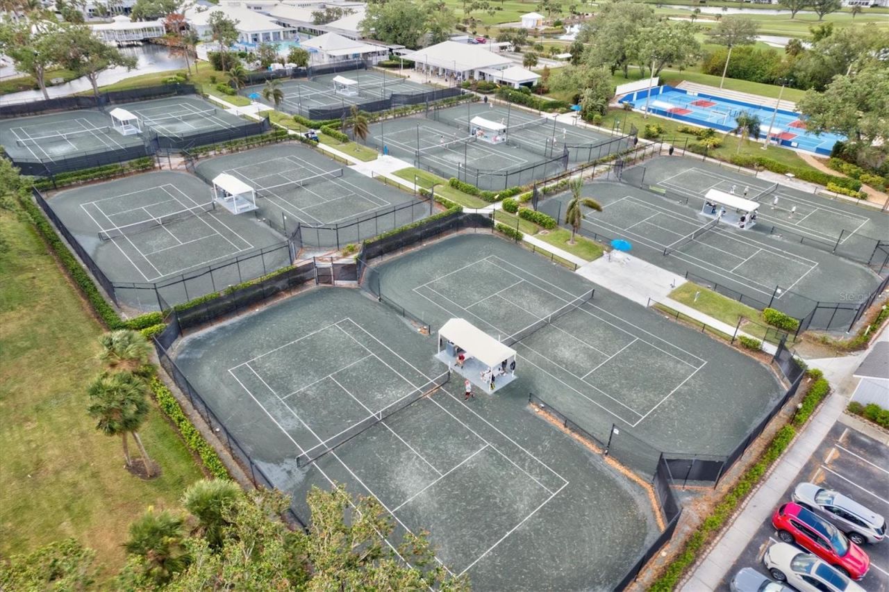 437 Cerromar Lane, Unit 424, Venice, FL 34293 Photo