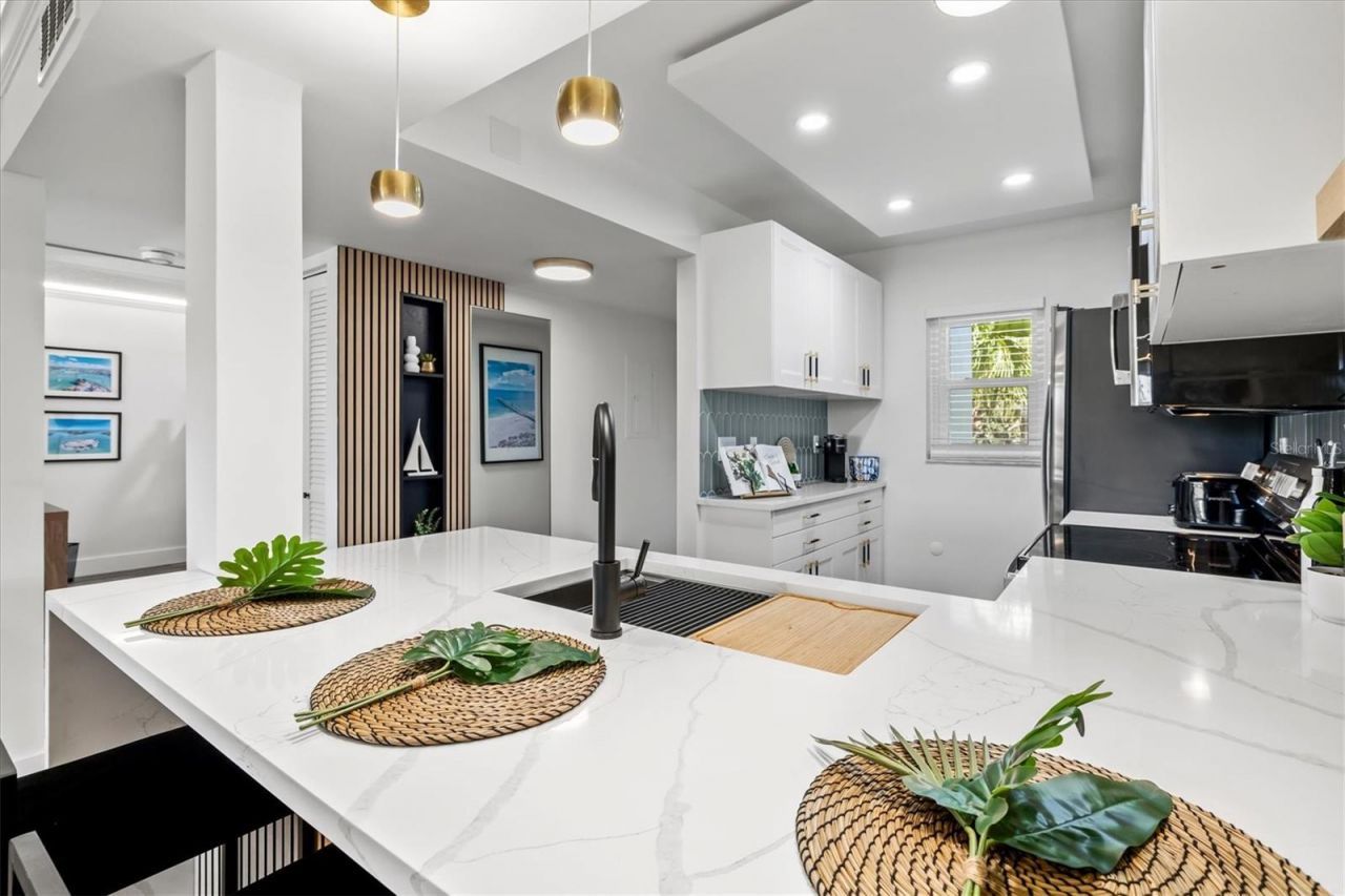 437 Cerromar Lane, Unit 424, Venice, FL 34293 Photo
