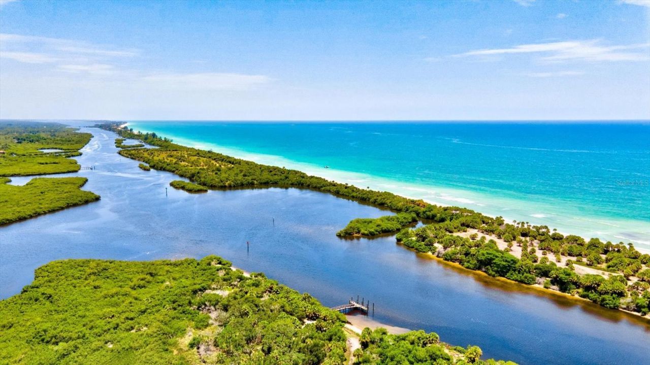 437 Cerromar Lane, Unit 424, Venice, FL 34293 Photo
