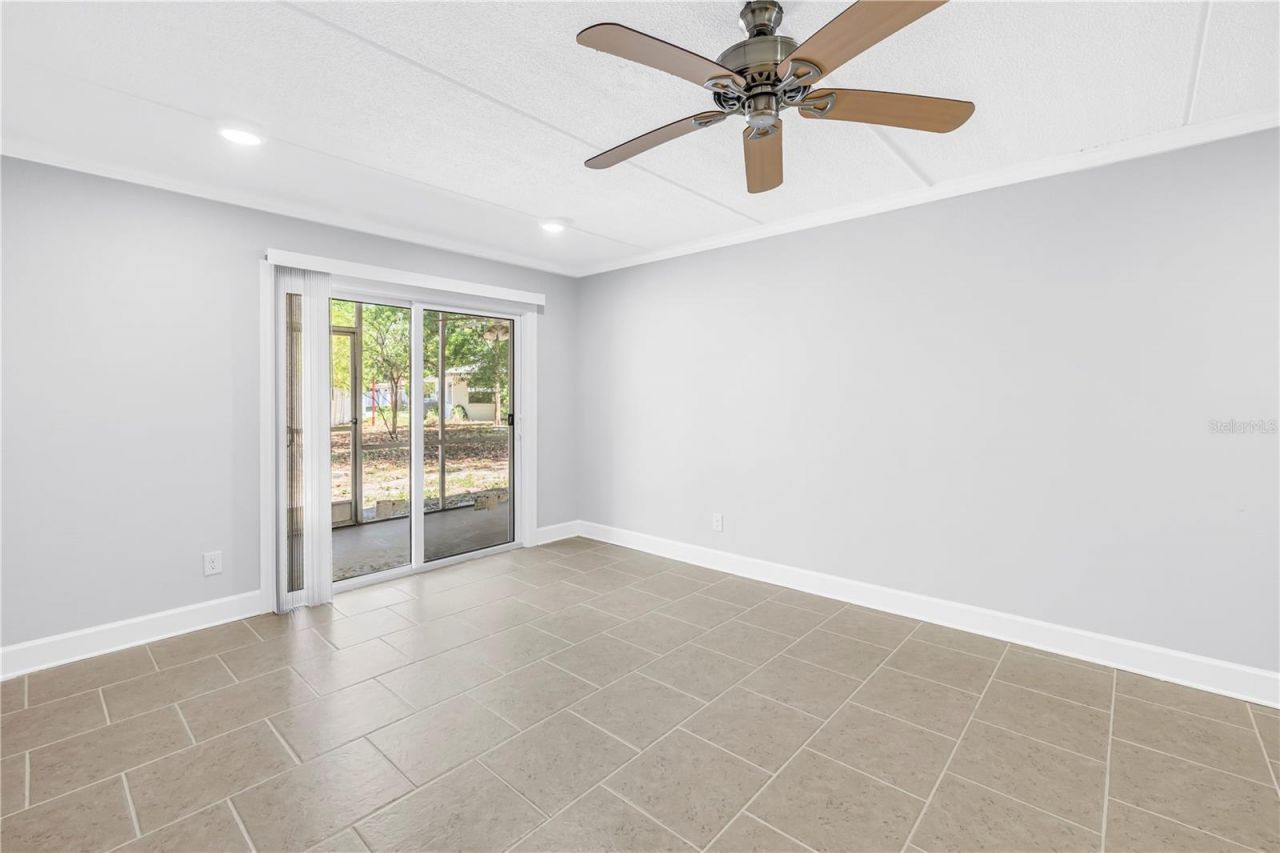 4435 1st Street Ne, Unit 104, Saint Petersburg, FL 33703 Photo