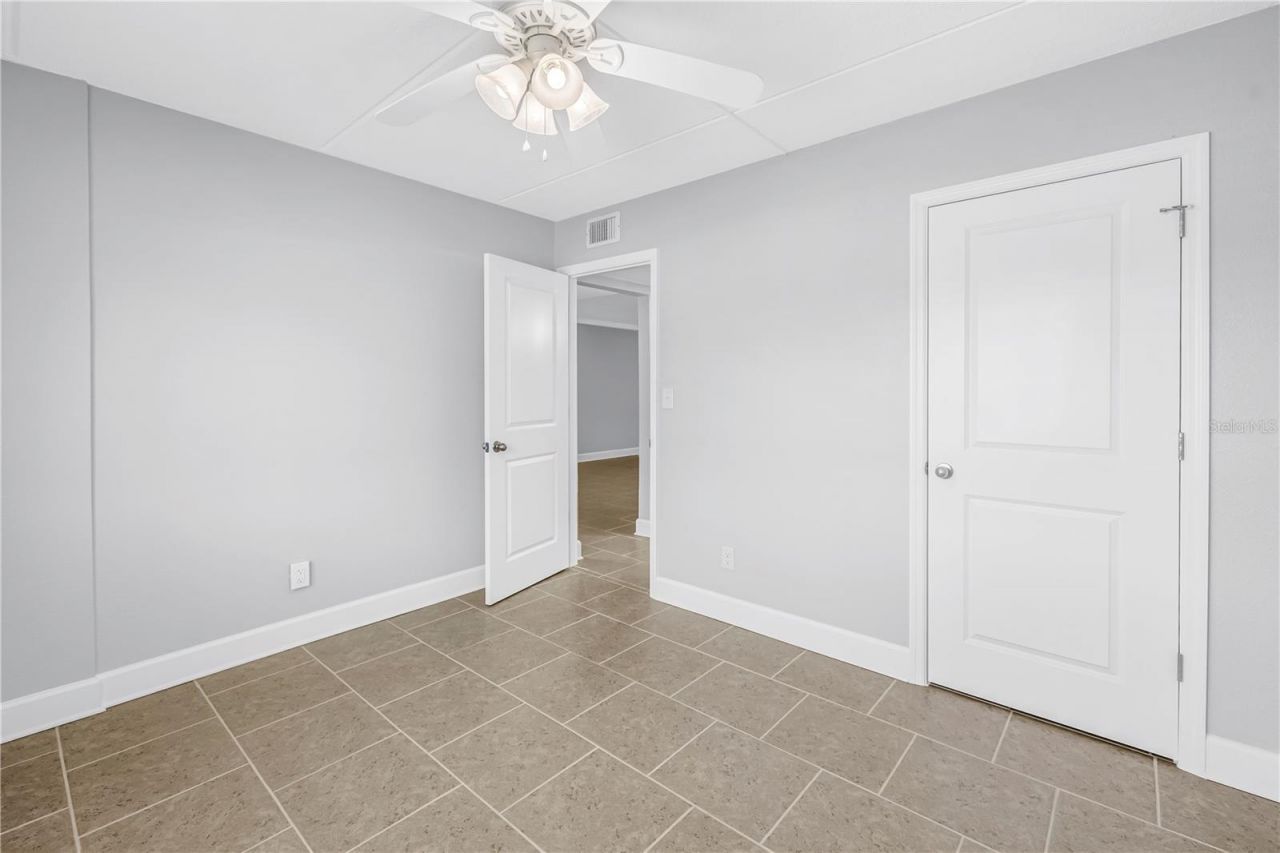 4435 1st Street Ne, Unit 104, Saint Petersburg, FL 33703 Photo