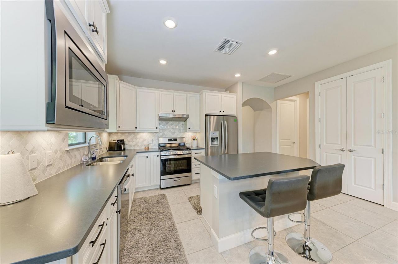 7018 Holbrook Cove, Bradenton, FL 34202 Photo
