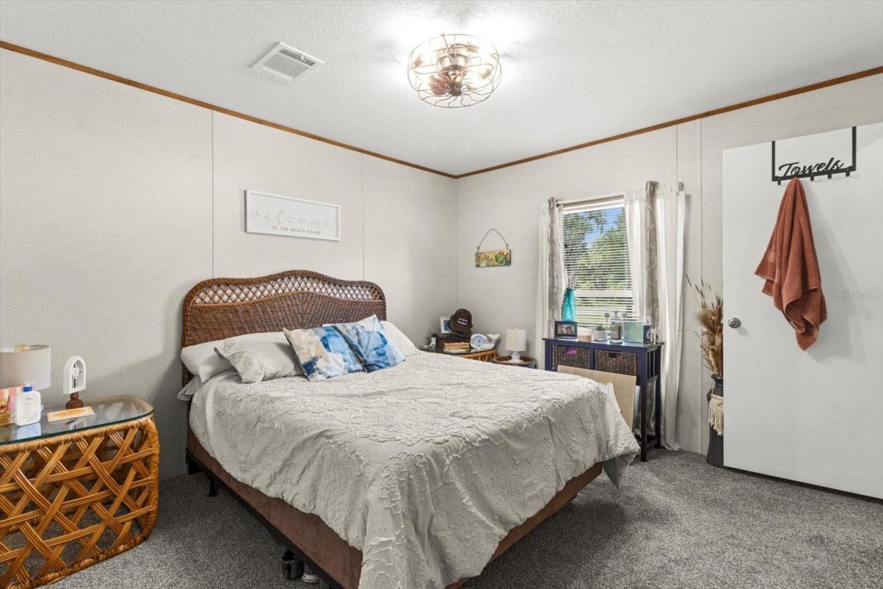 609 S Redbud Terrace , Inverness, FL 34450 Photo