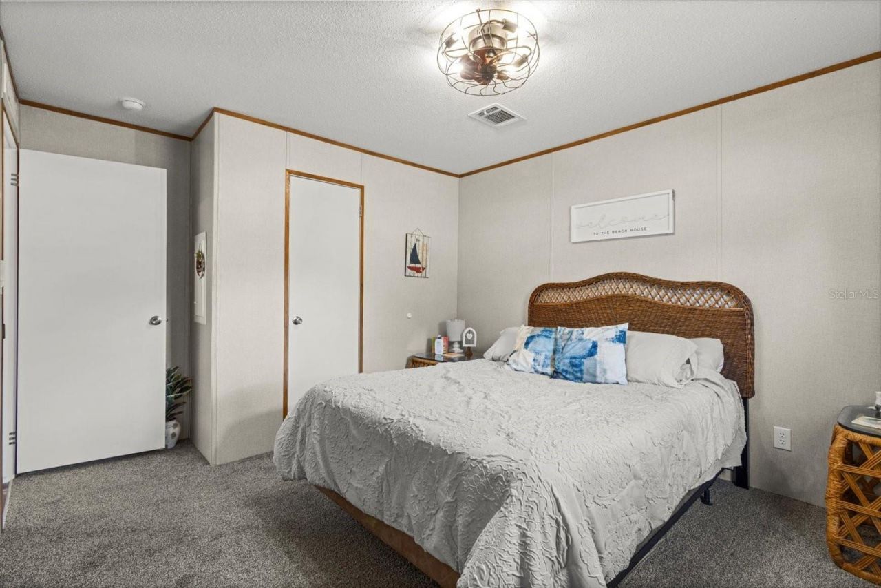 609 S Redbud Terrace , Inverness, FL 34450 Photo