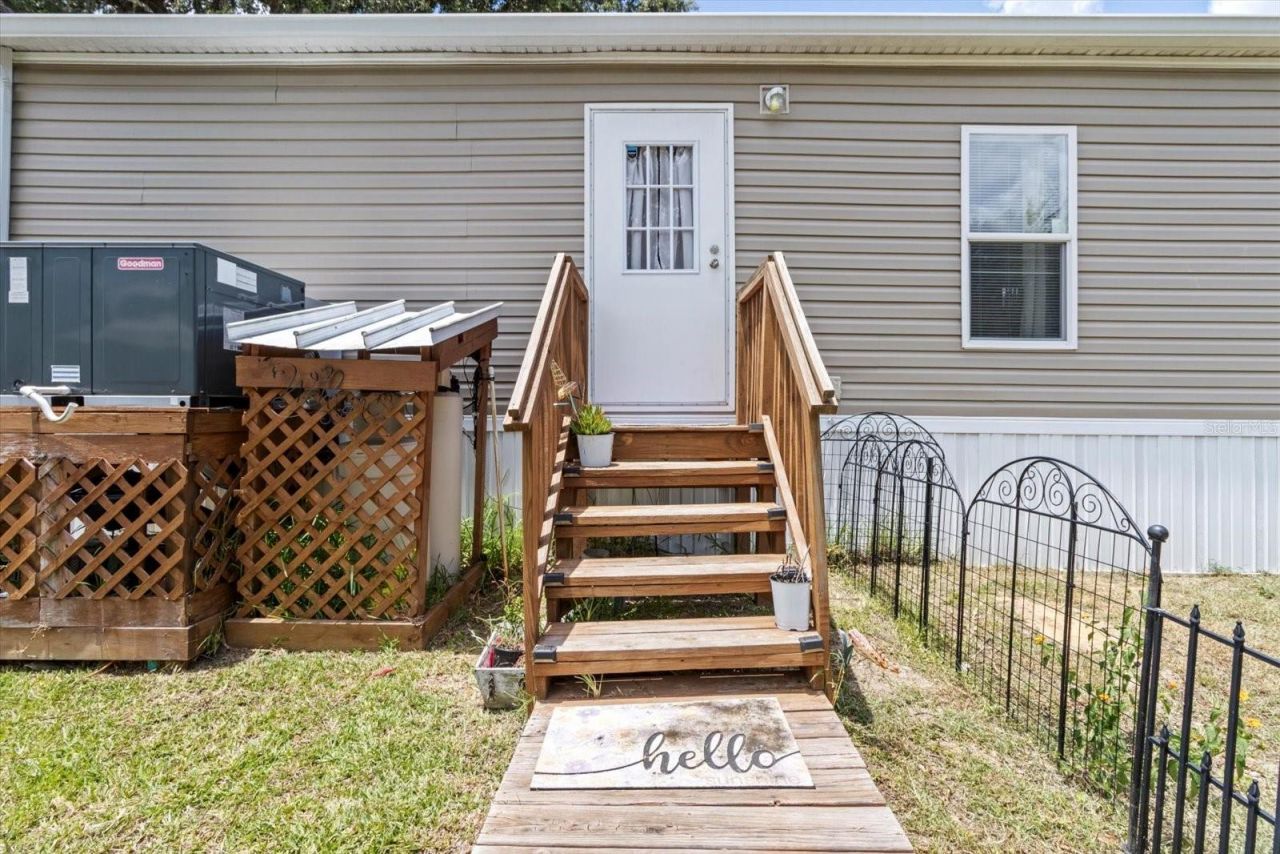 609 S Redbud Terrace , Inverness, FL 34450 Photo