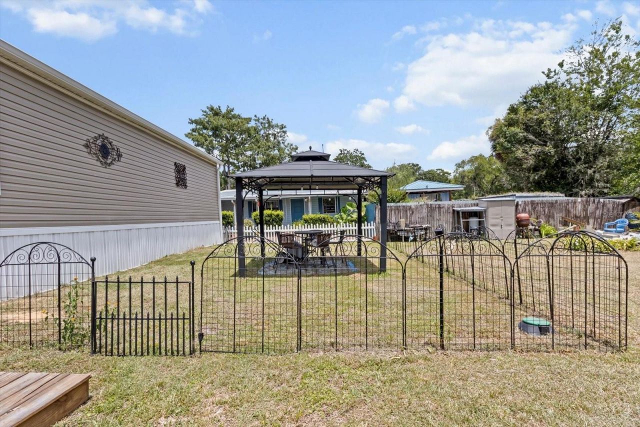 609 S Redbud Terrace , Inverness, FL 34450 Photo