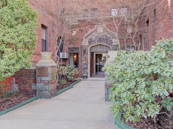 167-10 Crocheron Avenue , Unit 3L, Flushing, NY 11358