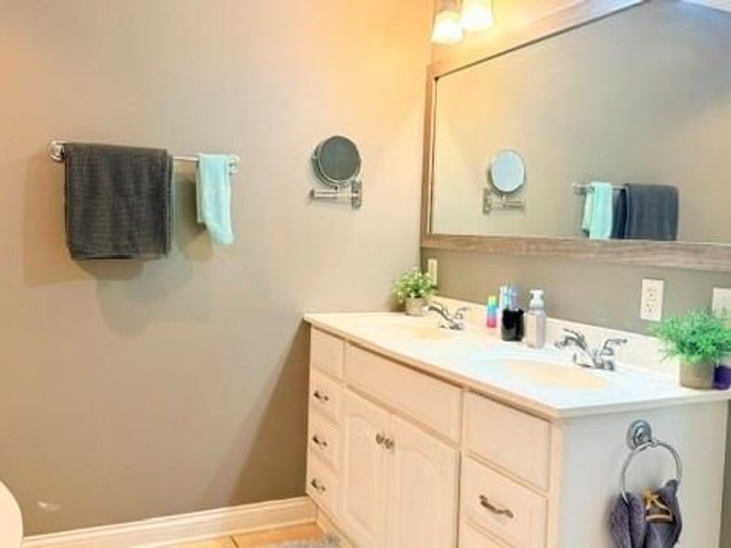 156 Dewey Avenue, Urbana, OH 43078 Photo 13