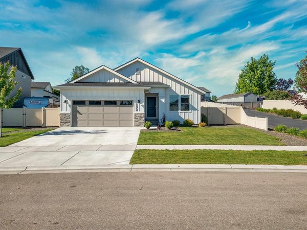 2904 S Alcamo Way, Meridian, ID 83642