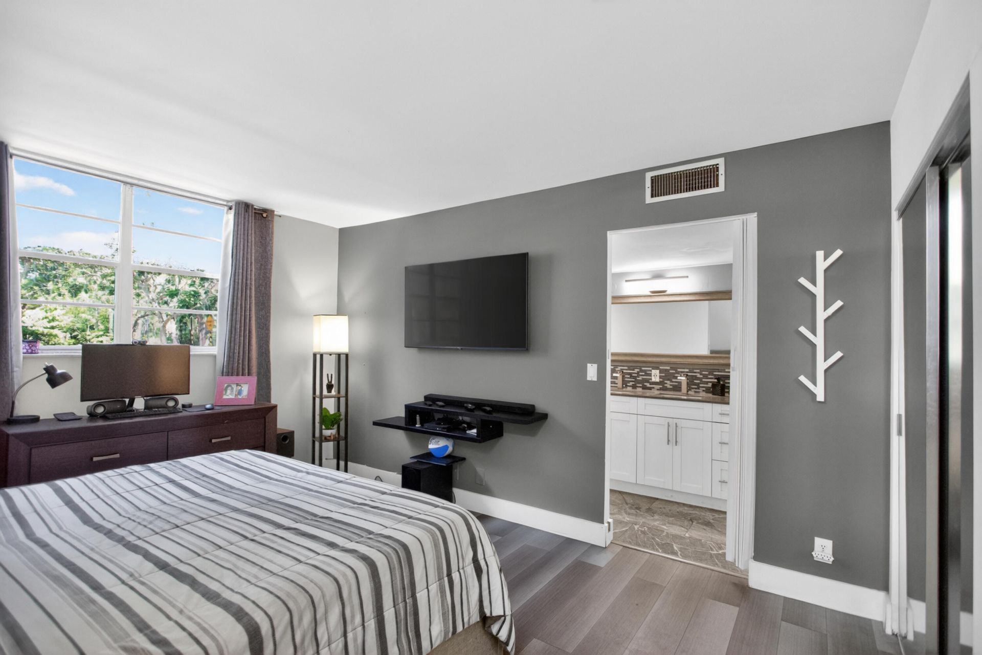 3160 Holiday Springs Boulevard, Unit 7-112, Margate, FL 33063 Photo