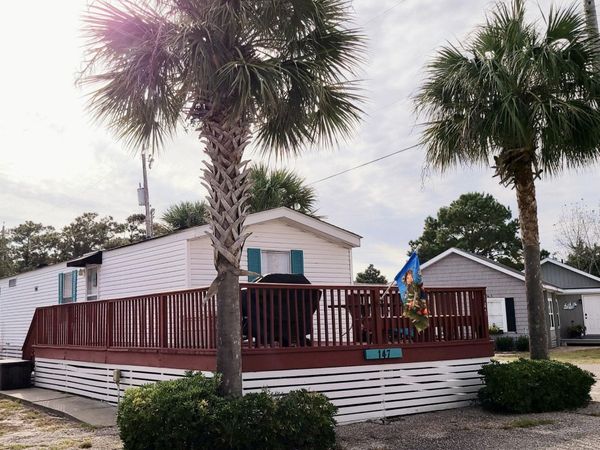 147 Oceanside Dr. , Surfside Beach, SC 29575