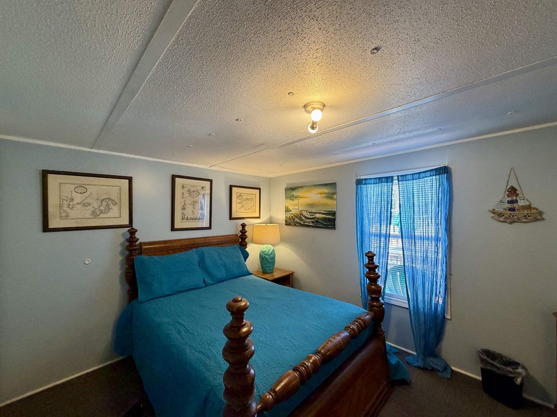 147 Oceanside Dr.  Photo 10