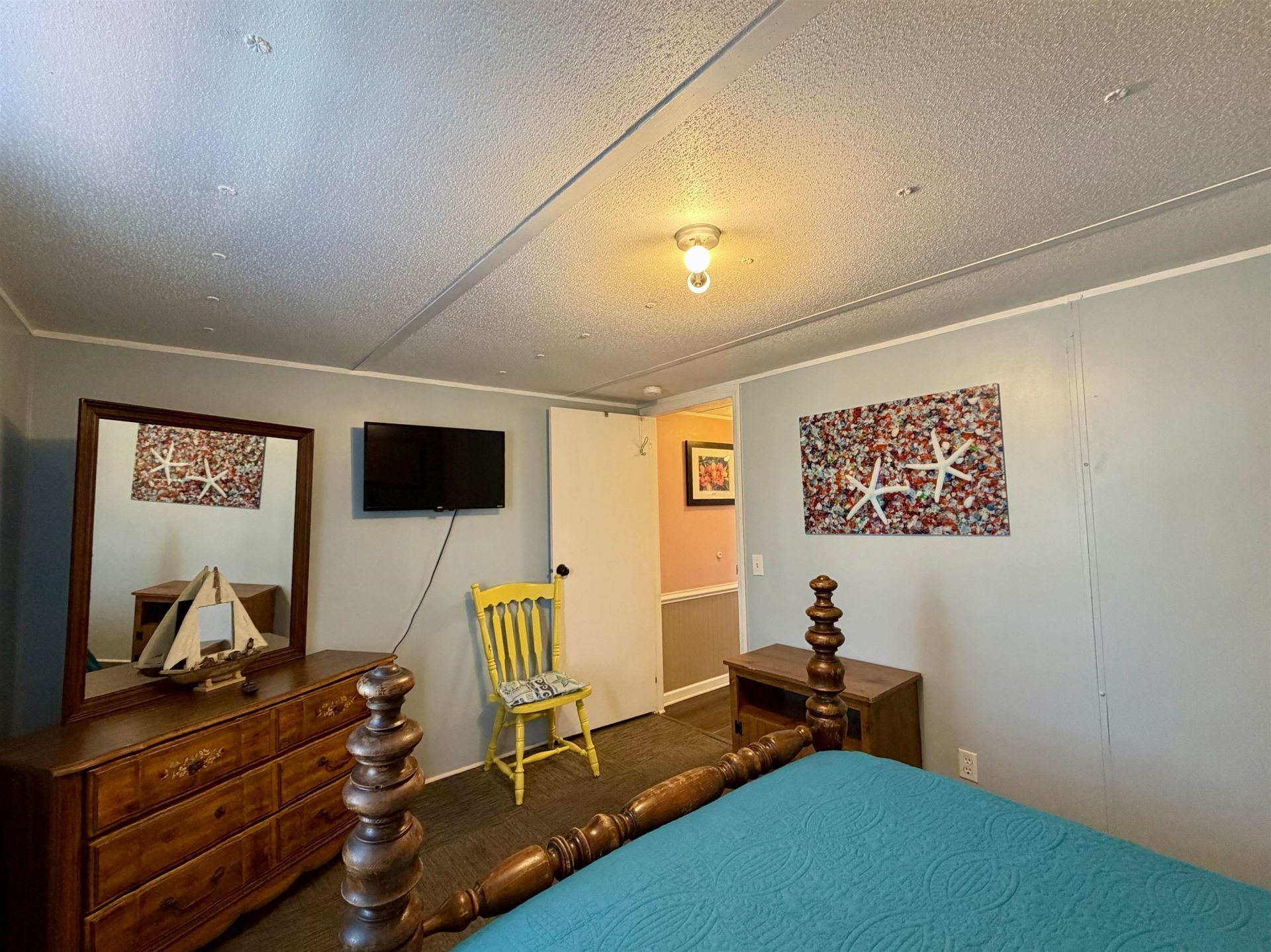 147 Oceanside Dr.  Photo 12