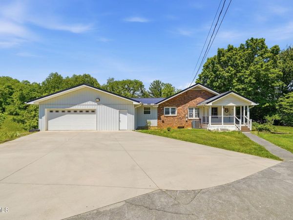 3315 West Market Street, Johnson City, TN 37604