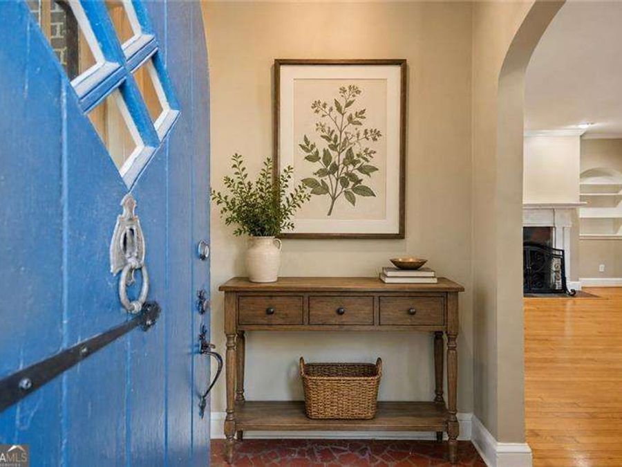Property Image 4