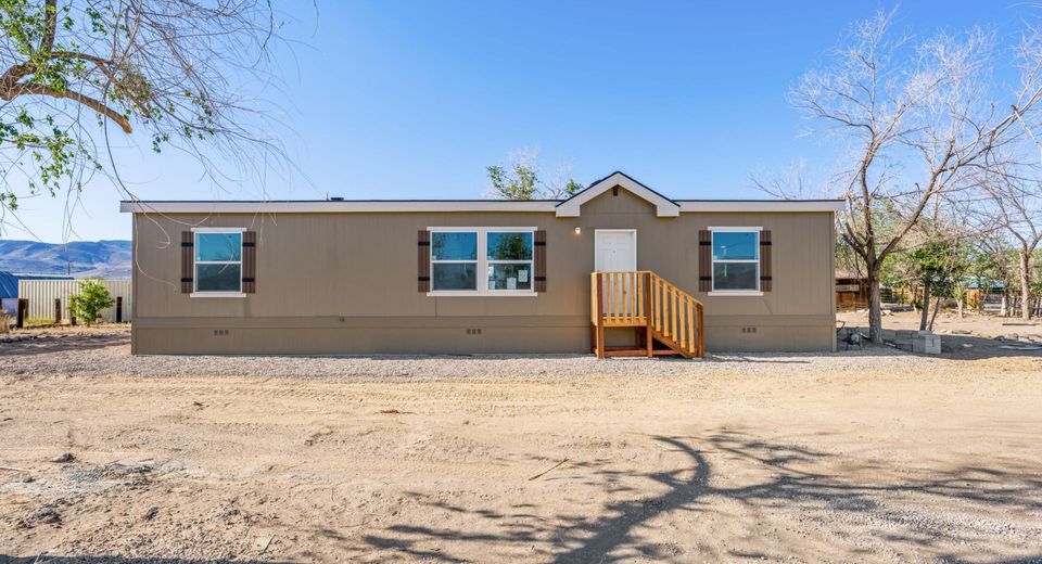 8705 Santa Fe Trail, Stagecoach, NV 89429 Photo