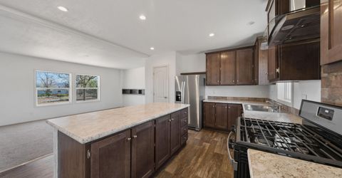 8705 Santa Fe Trail, Stagecoach, NV 89429 Photo