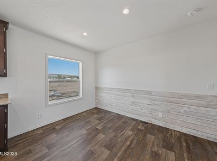 8705 Santa Fe Trail, Stagecoach, NV 89429 Photo