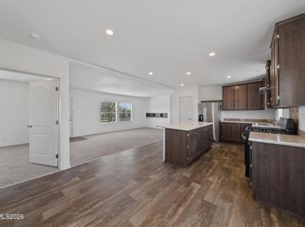 8705 Santa Fe Trail, Stagecoach, NV 89429 Photo