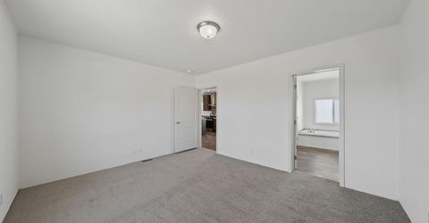 8705 Santa Fe Trail, Stagecoach, NV 89429 Photo