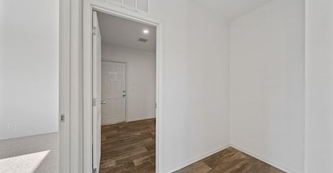 8705 Santa Fe Trail, Stagecoach, NV 89429 Photo